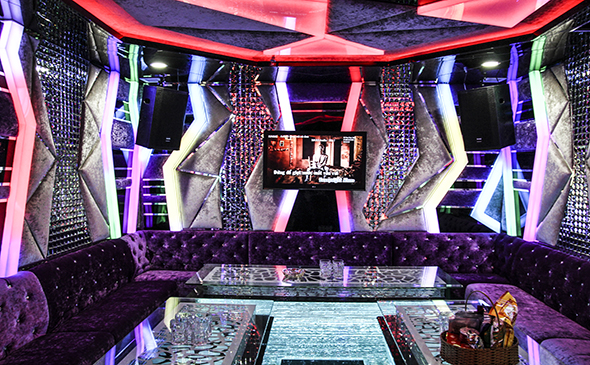 Hình thi công phòng karaoke hiện đại 4 Hình thi công phòng karaoke hiện đại 4