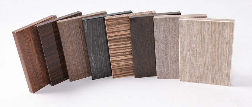 Tủ bếp công nghiệp với ứng dụng cánh tủ ván lõi MDF phủ Acrylic bóng gương Tủ bếp công nghiệp với ứng dụng cánh tủ ván lõi MDF phủ Acrylic bóng gương