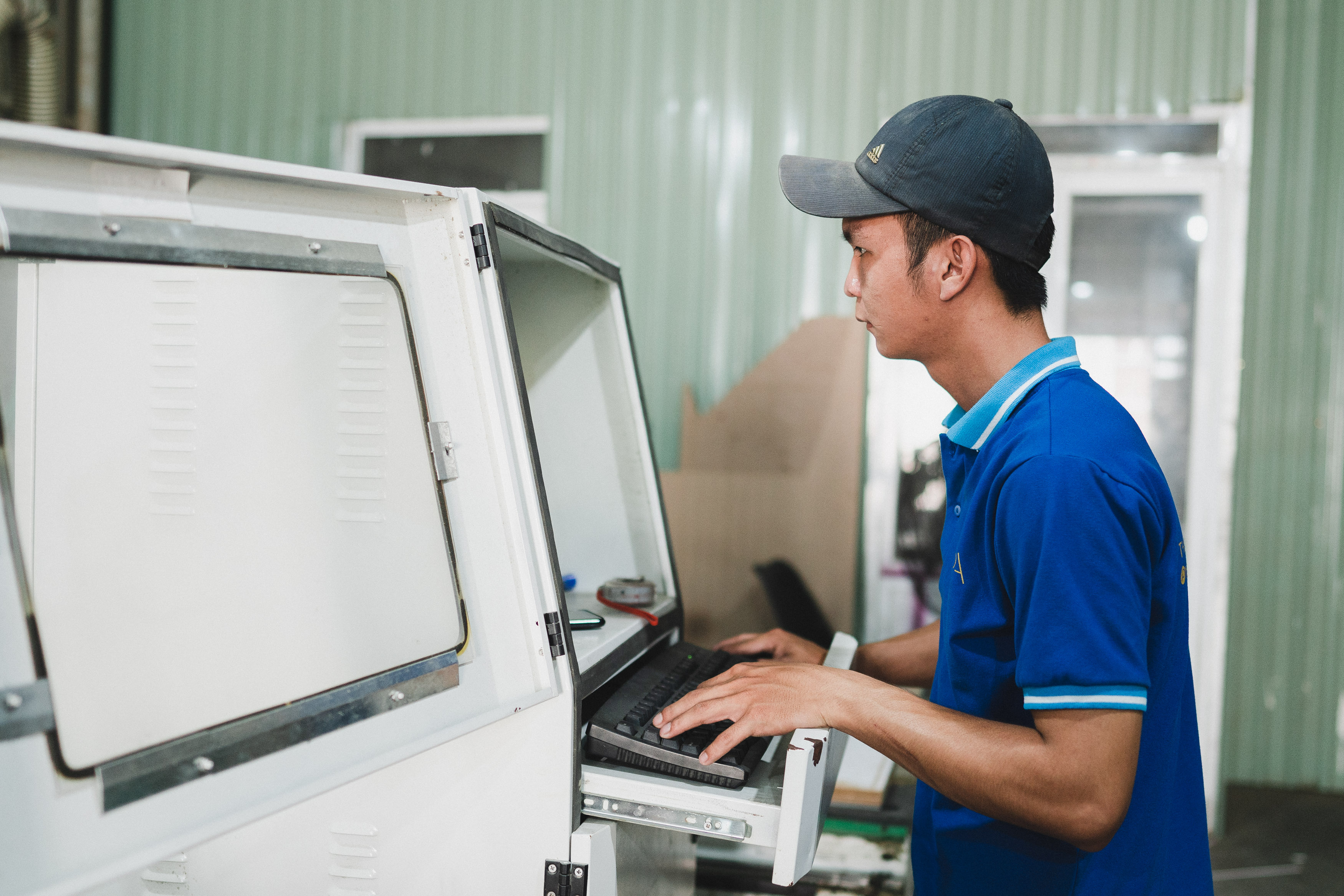 Máy CNC 1 công nghệ vượt trội tại xưởng Compa chuyên thi công nội thất ván An Cường Máy CNC 1 công nghệ vượt trội tại xưởng Compa chuyên thi công nội thất ván An Cường